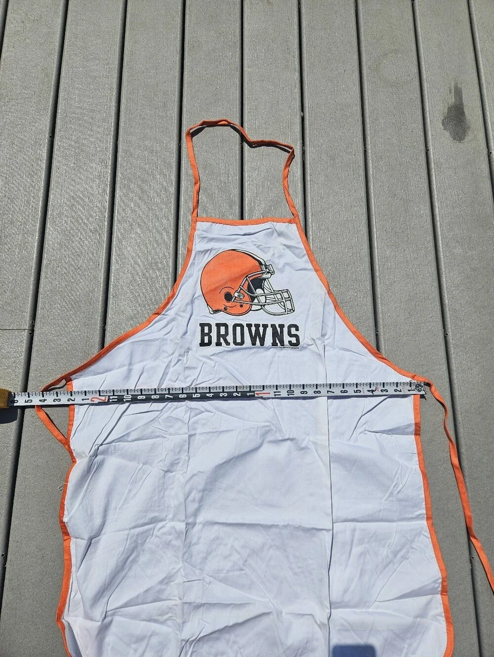 Cleveland Browns NFL Apron - Official Fan Gear for BBQ, Tailgating & Grilling